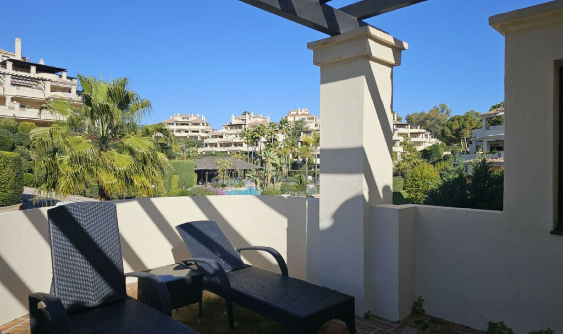 Další prodej - Apartment -
Benahavís