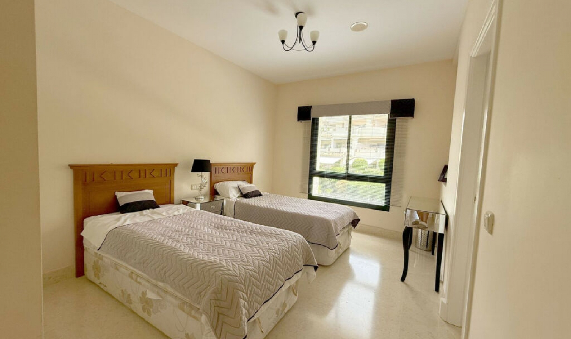 Další prodej - Apartment -
Benahavís