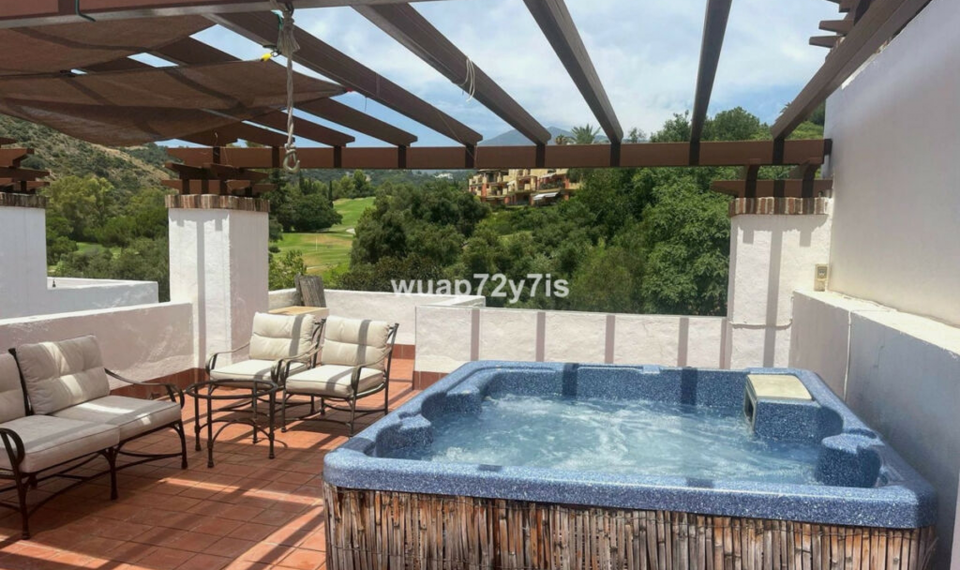 Další prodej - Apartment -
Benahavís