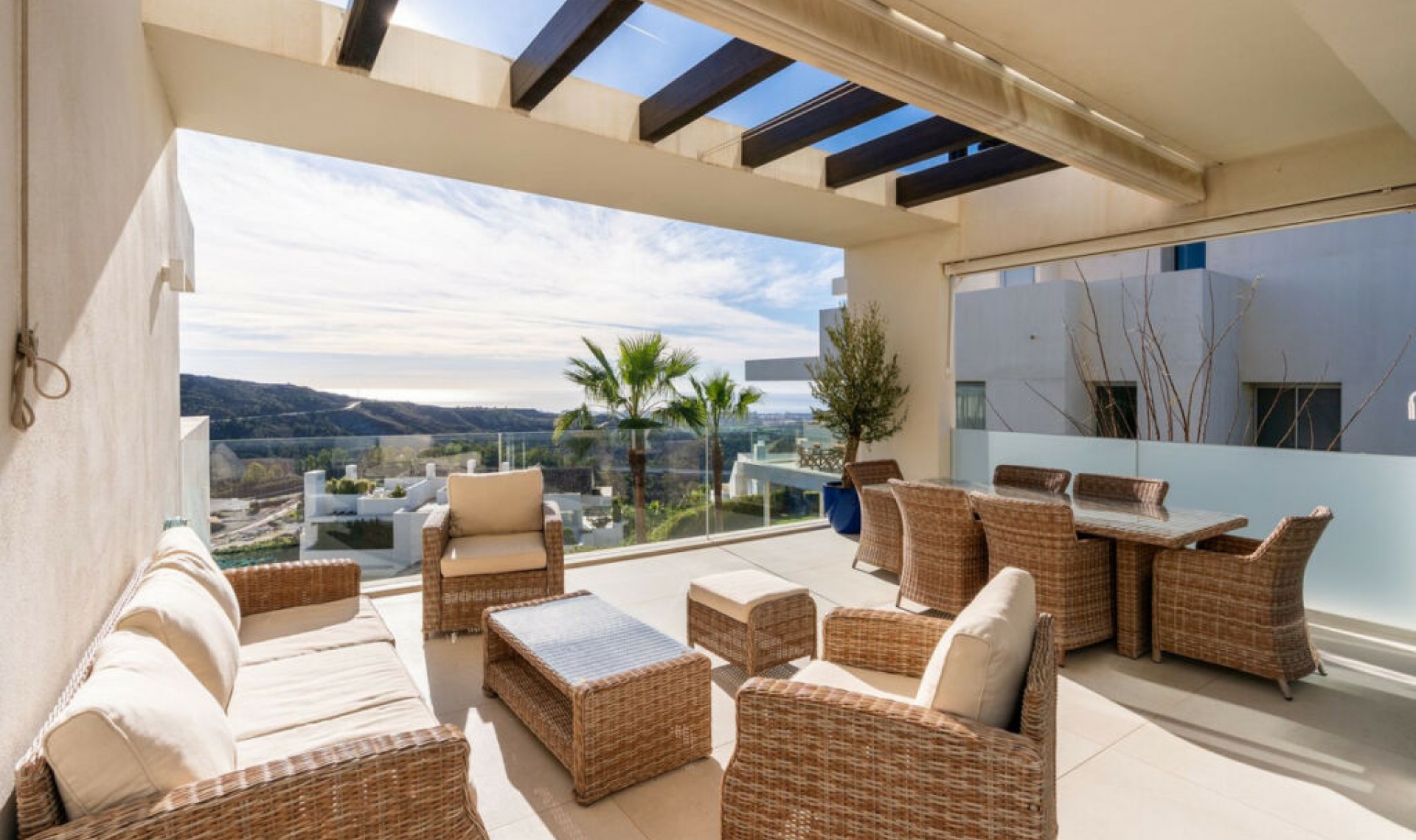 Další prodej - Apartment -
Benahavís