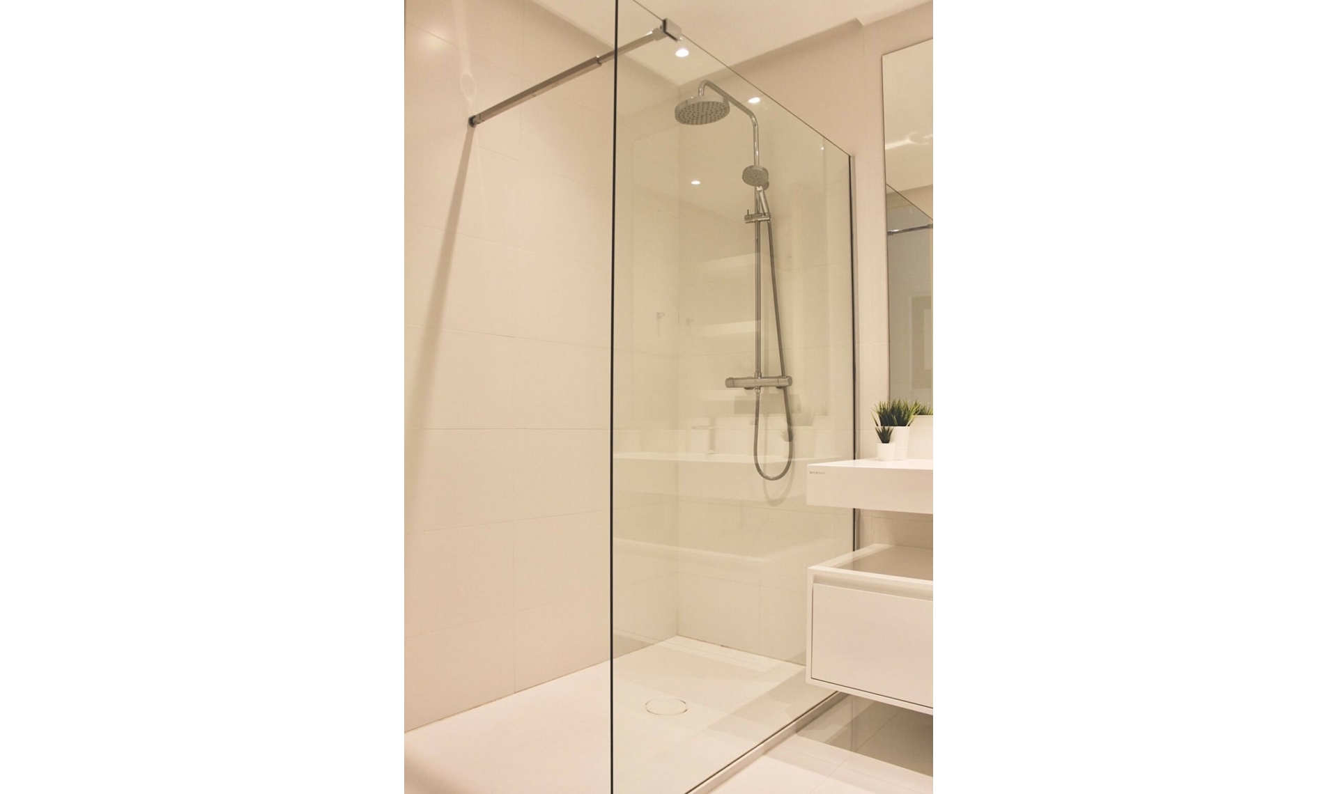 Další prodej - Apartment -
Benahavís