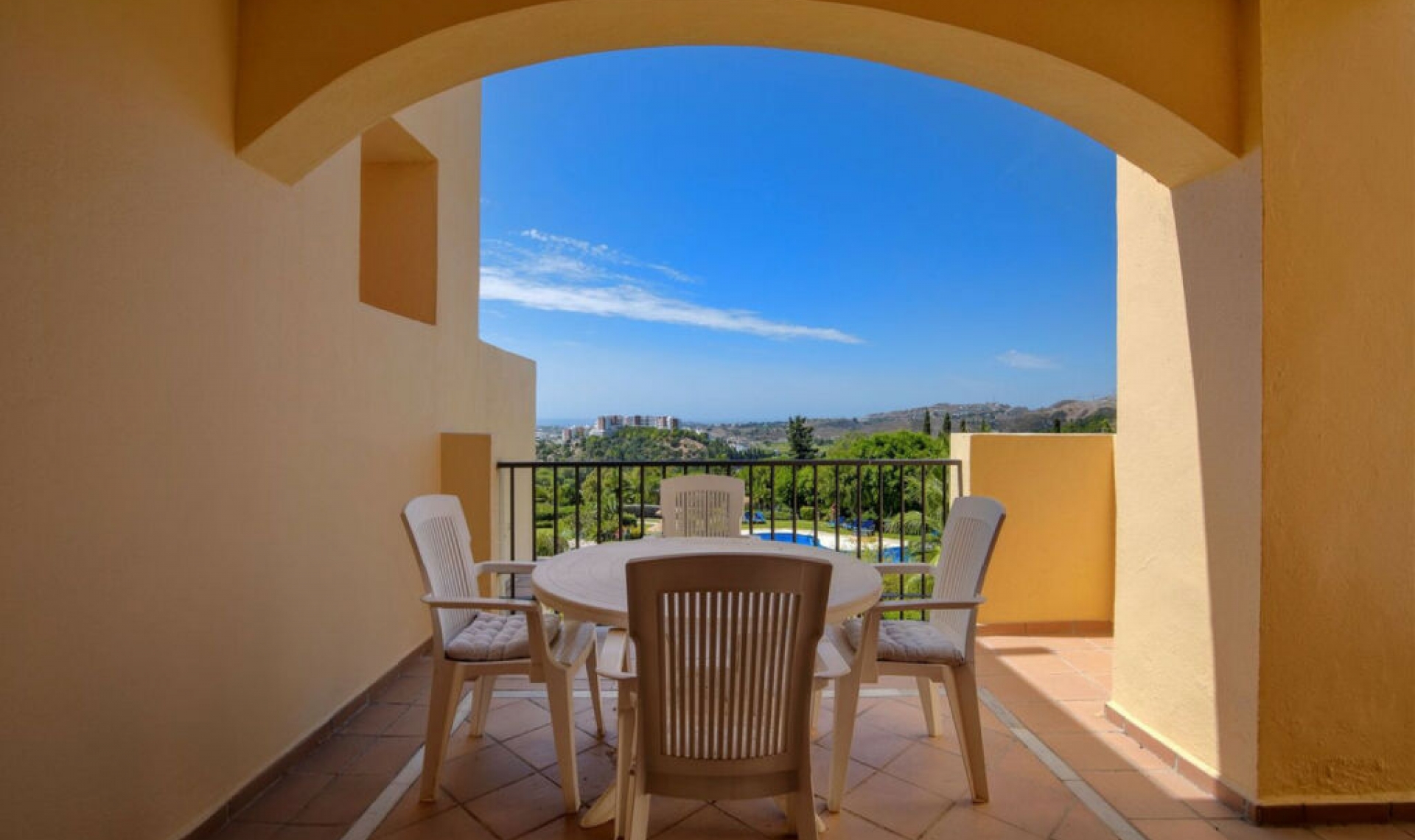 Další prodej - Apartment -
Benahavís