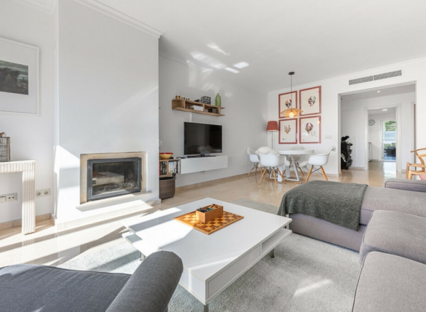 Další prodej - Apartment -
Benahavís