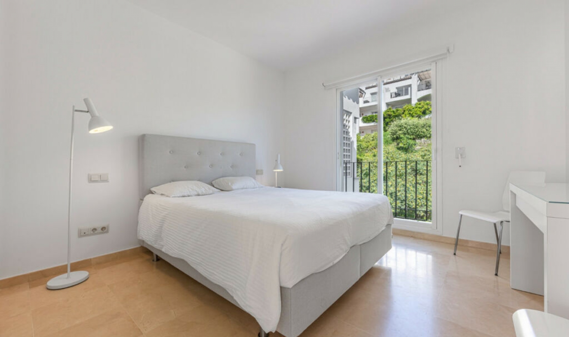 Další prodej - Apartment -
Benahavís