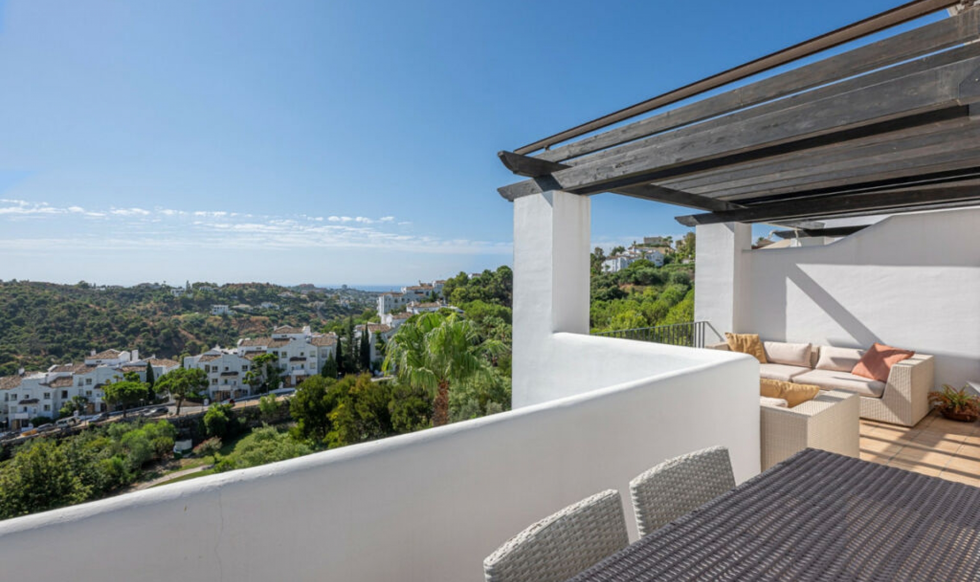Další prodej - Apartment -
Benahavís