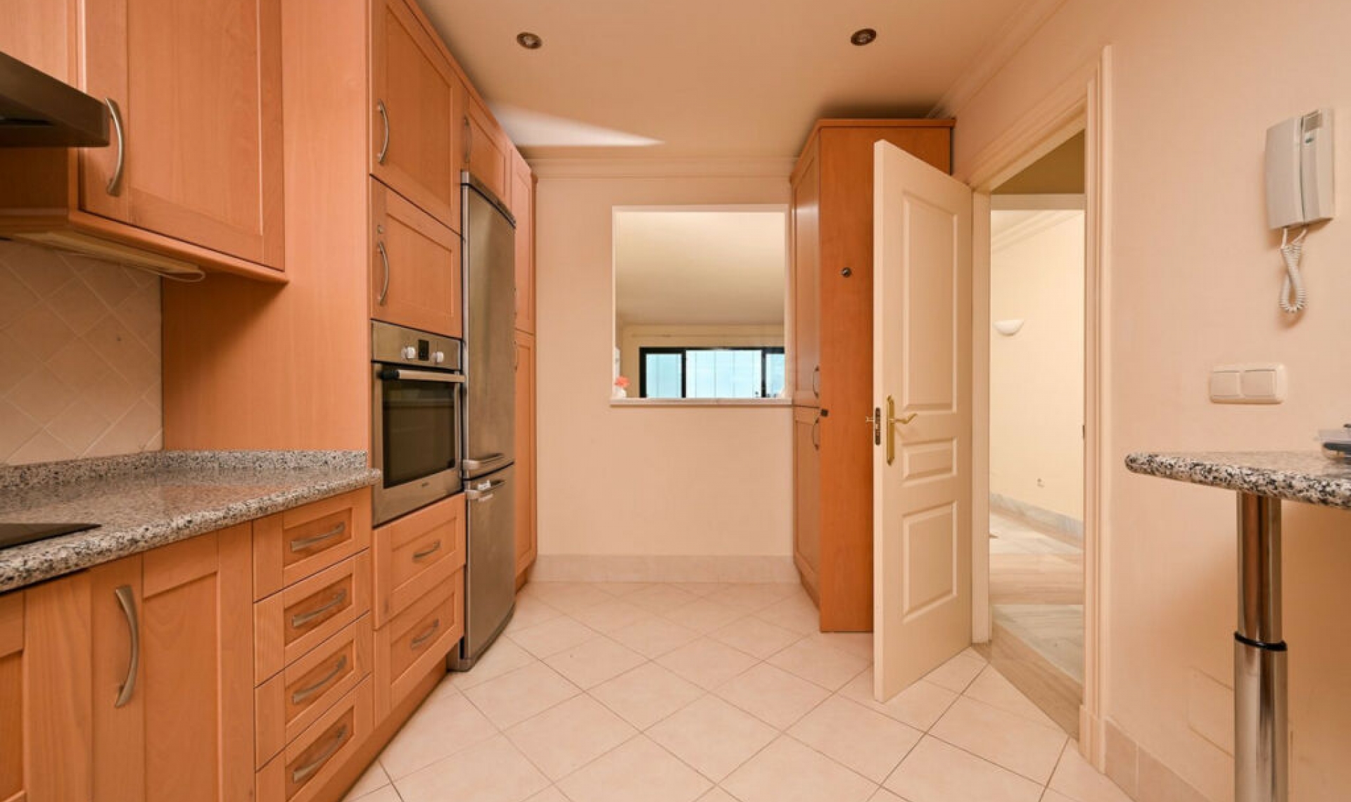 Další prodej - Apartment -
Benahavís