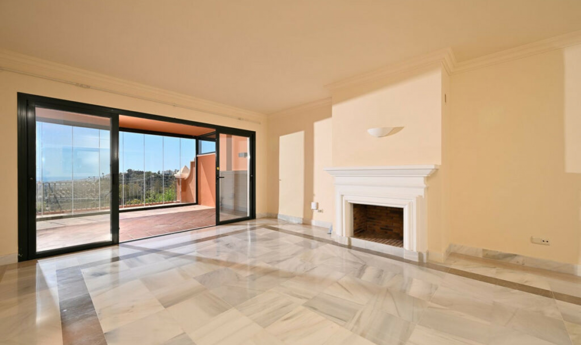 Další prodej - Apartment -
Benahavís