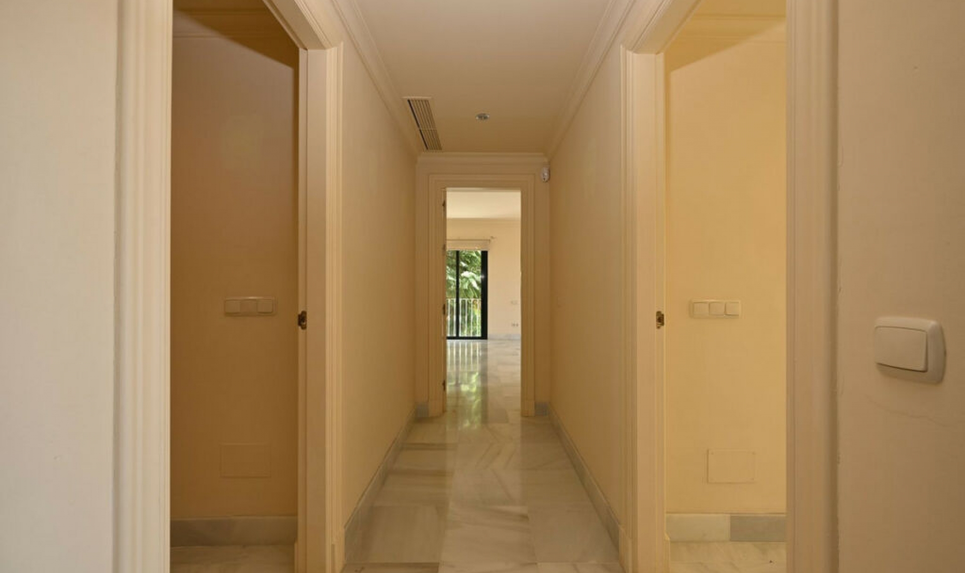 Další prodej - Apartment -
Benahavís