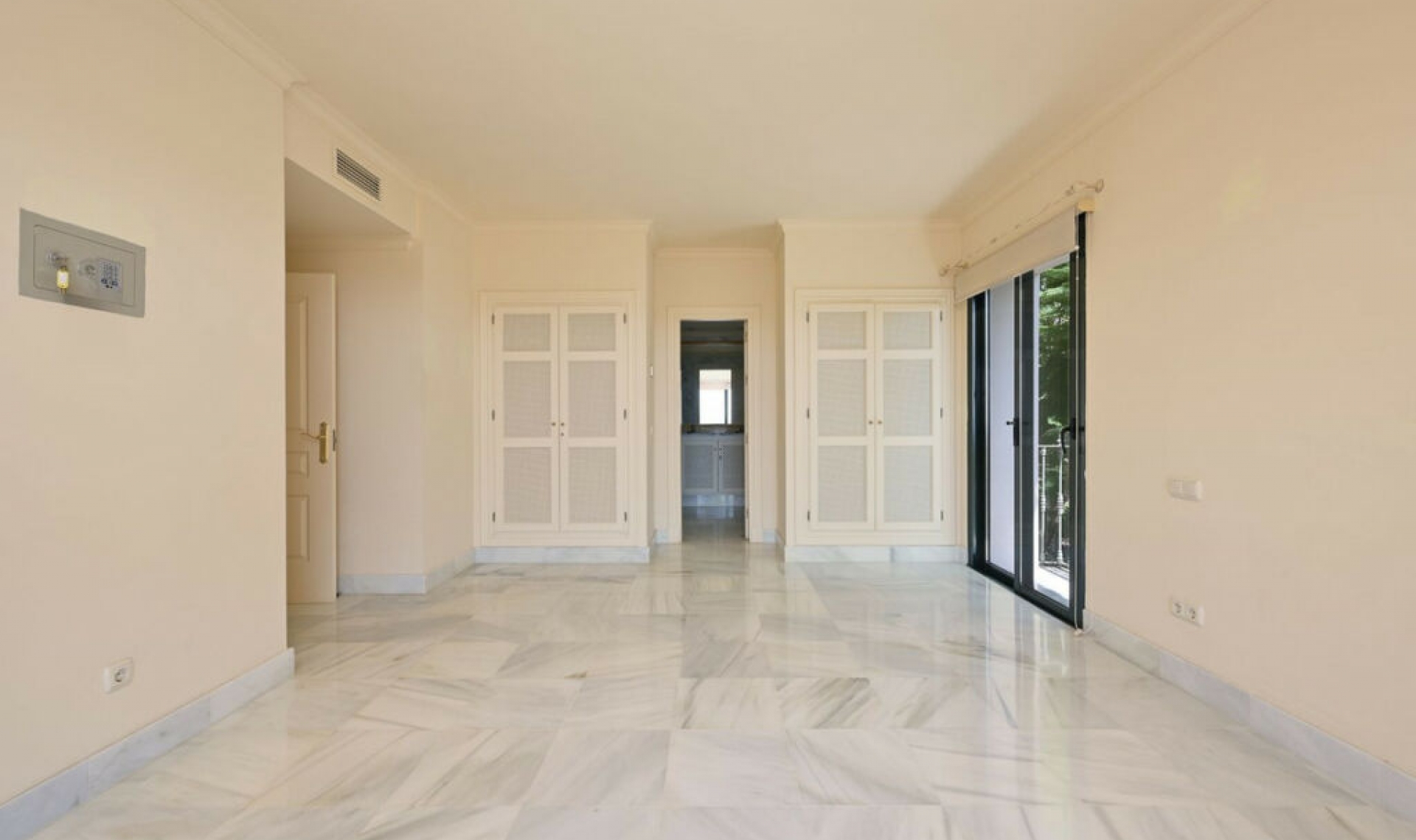 Další prodej - Apartment -
Benahavís