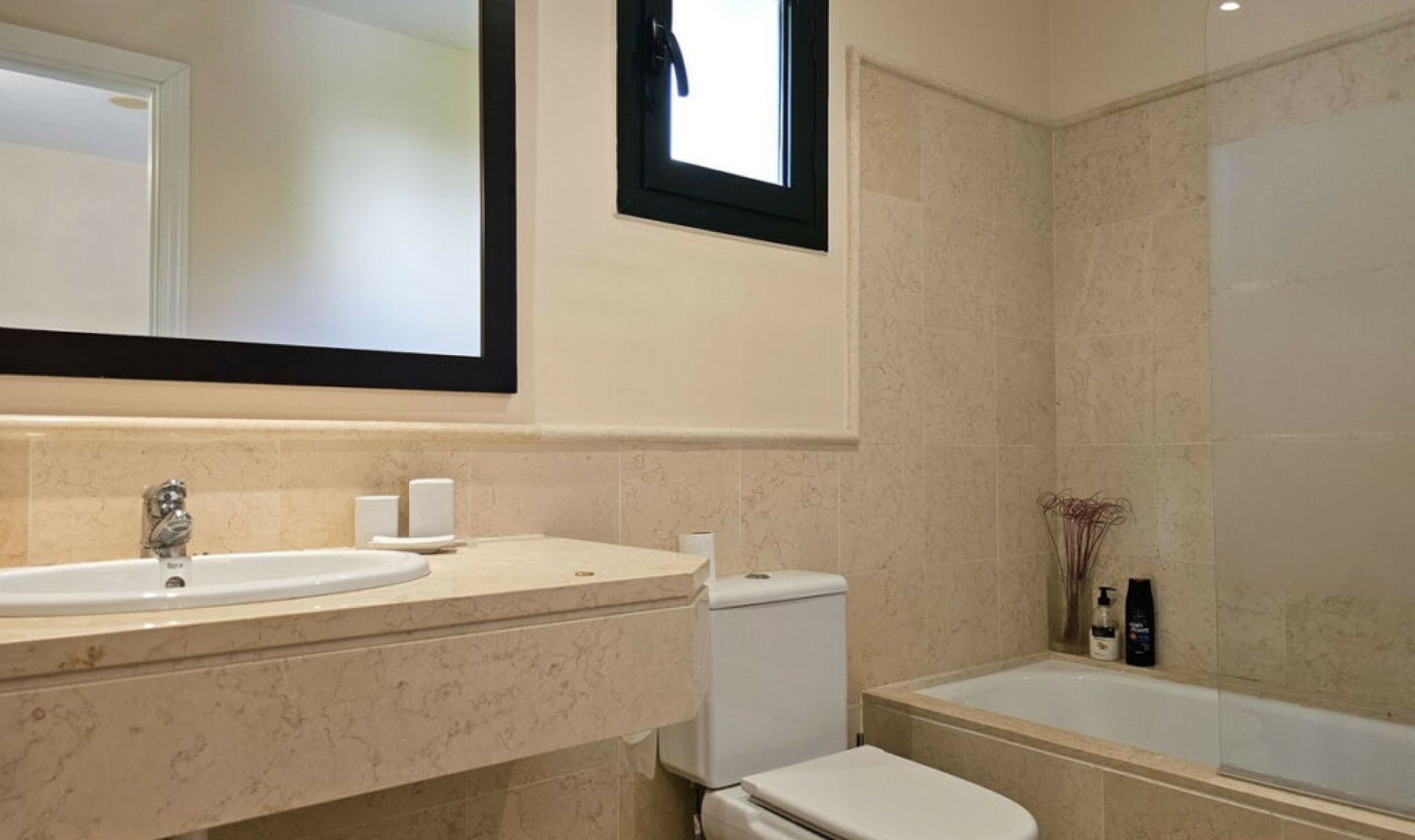 Další prodej - Apartment -
Benahavís