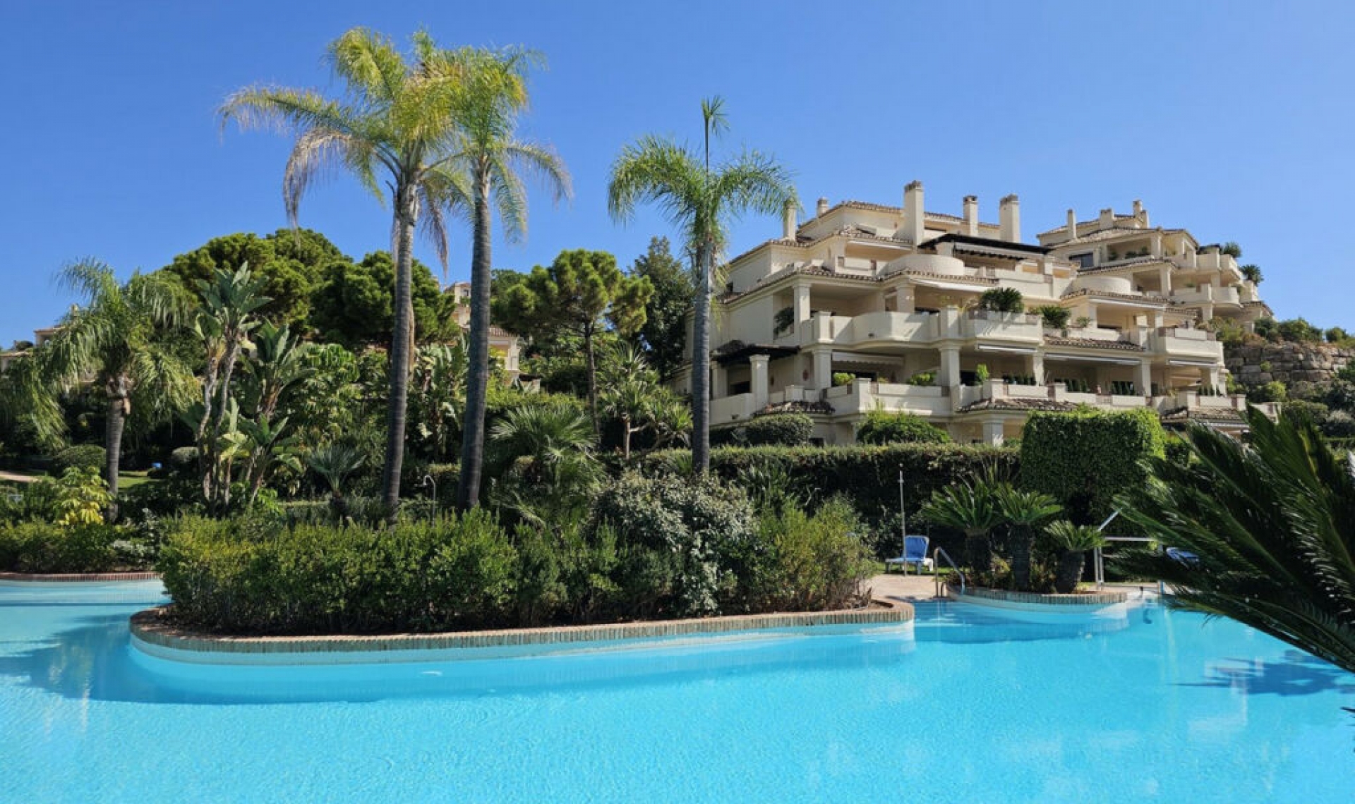 Další prodej - Apartment -
Benahavís