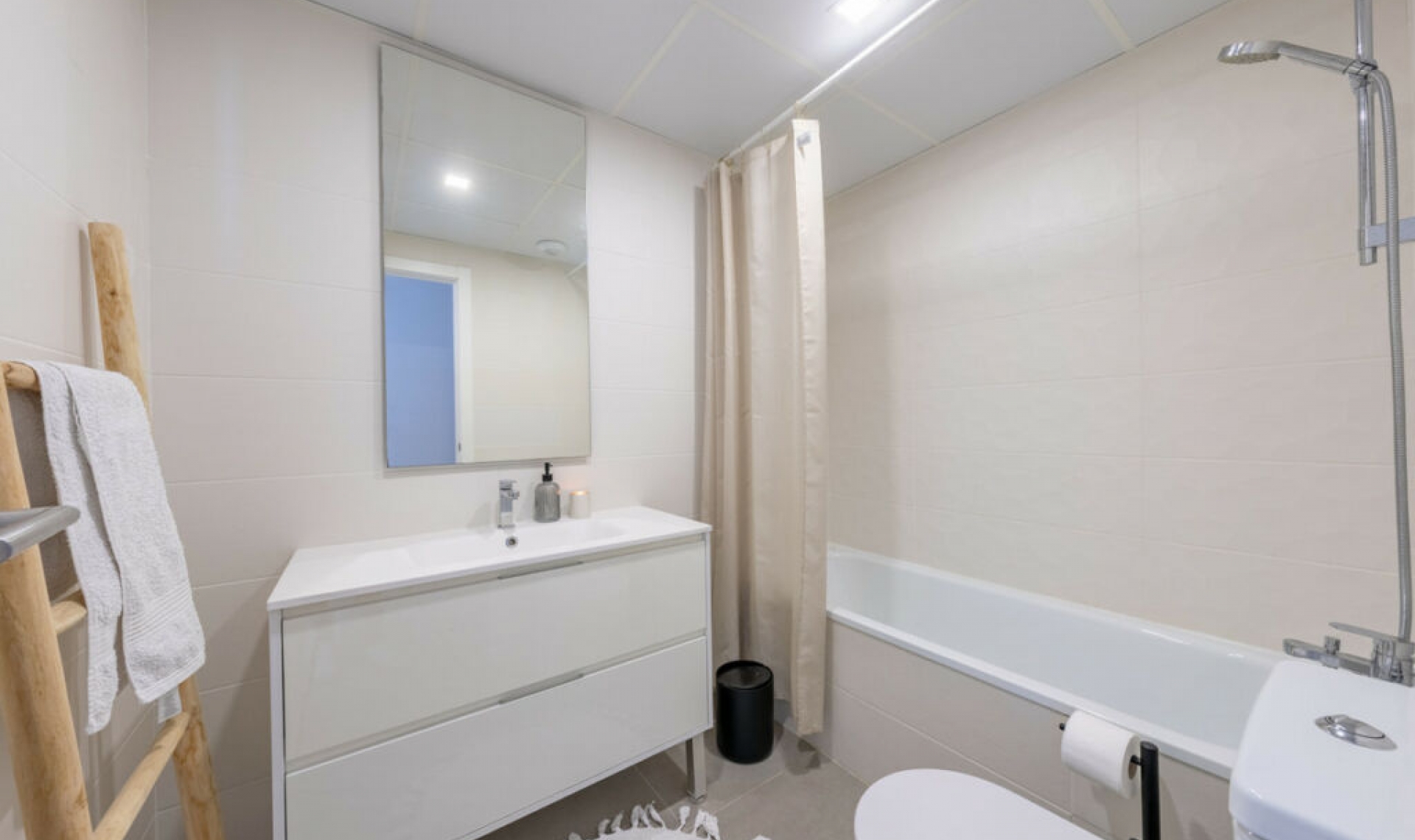 Další prodej - Apartment -
Benalmadena