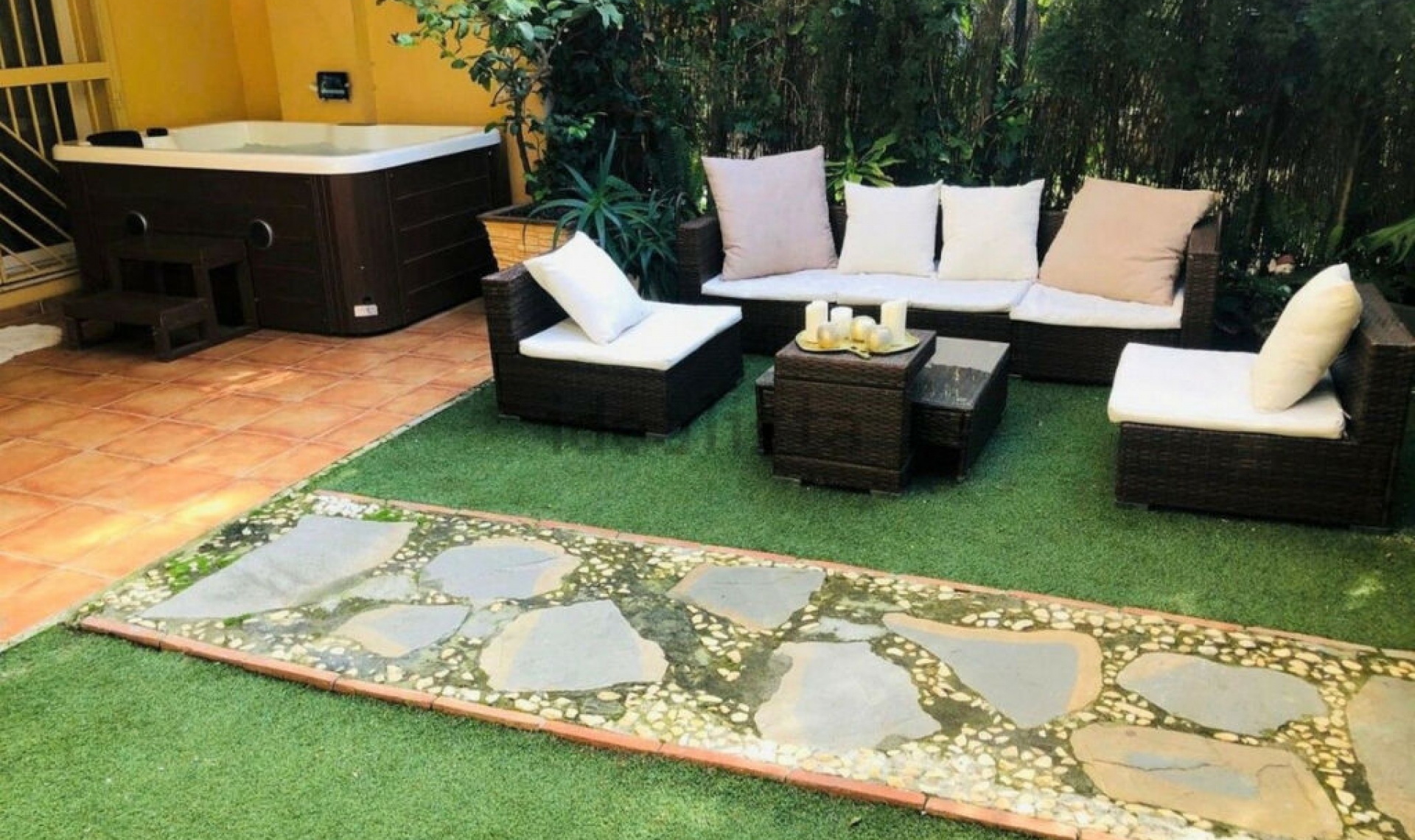 Další prodej - Apartment -
Calahonda