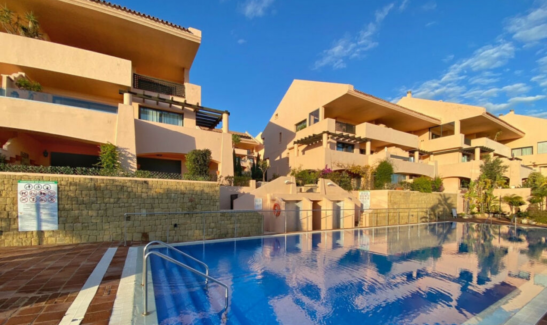 Další prodej - Apartment -
Calahonda