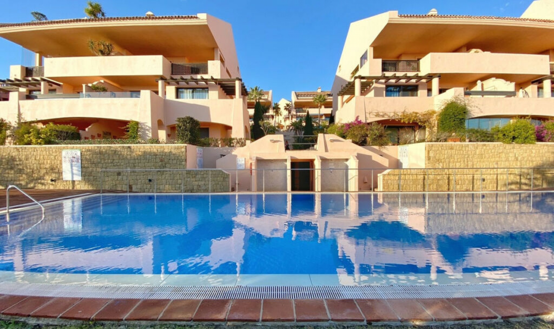 Další prodej - Apartment -
Calahonda