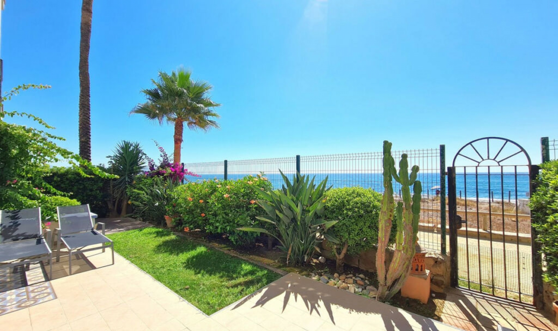 Další prodej - Apartment -
Casares Playa