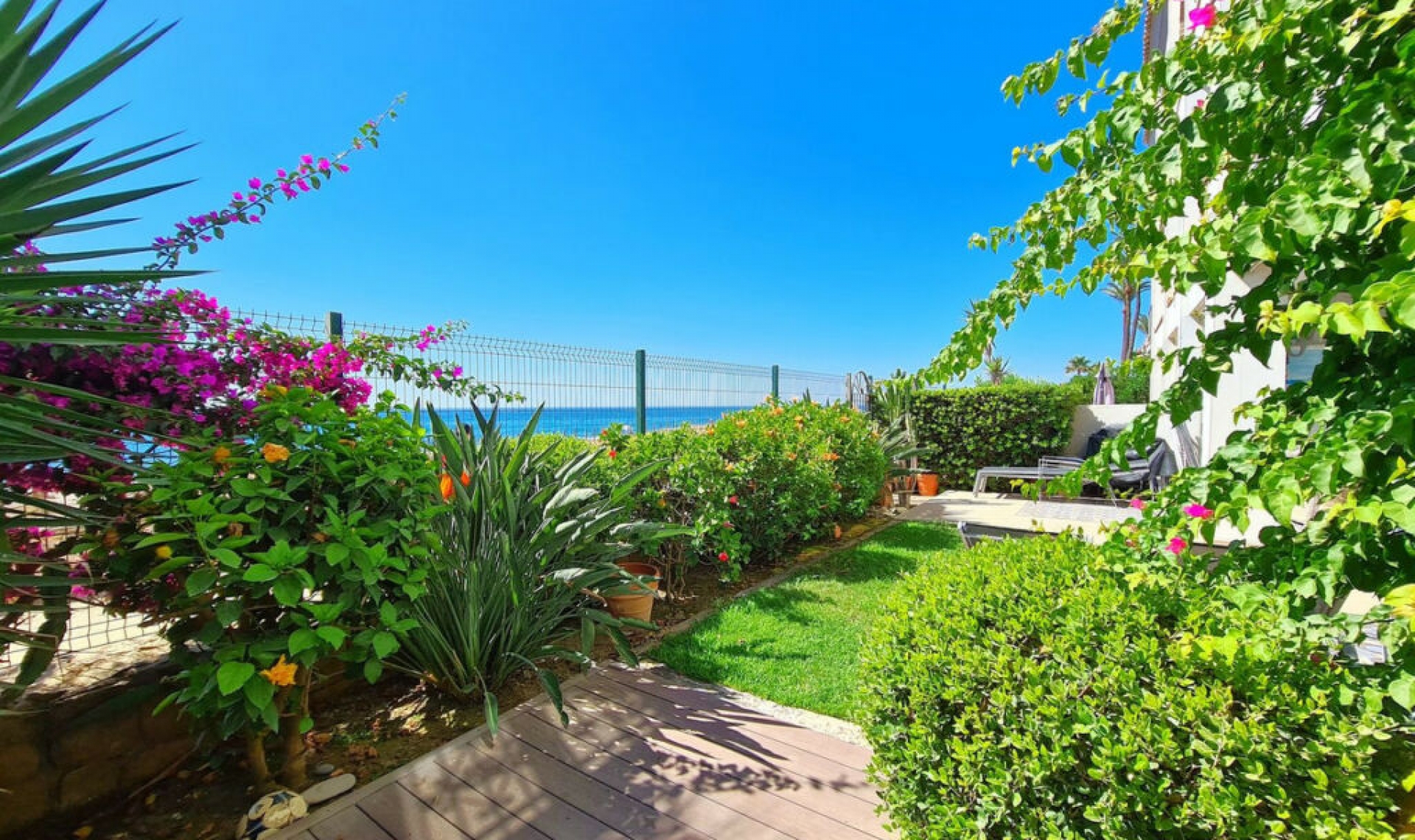 Další prodej - Apartment -
Casares Playa