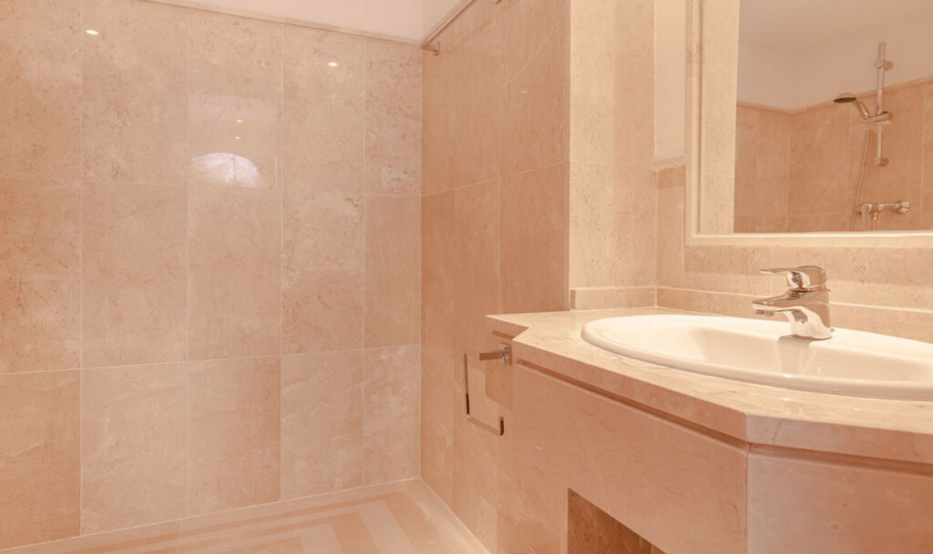 Další prodej - Apartment -
Casares Playa