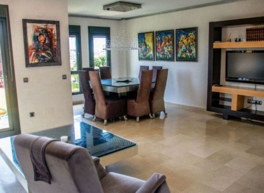 Další prodej - Apartment -
Costalita