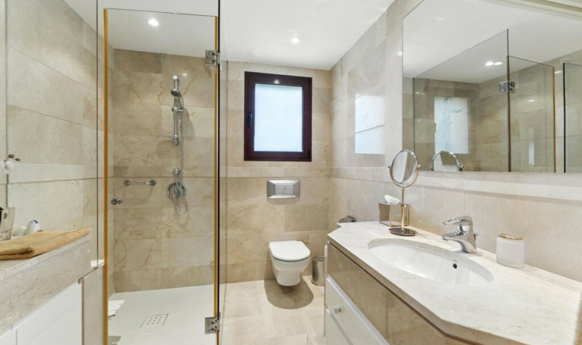 Další prodej - Apartment -
Costalita