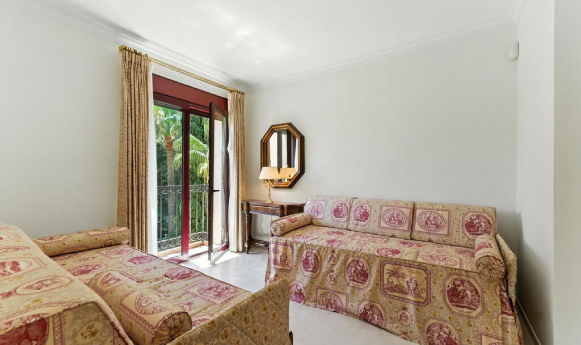 Další prodej - Apartment -
Costalita