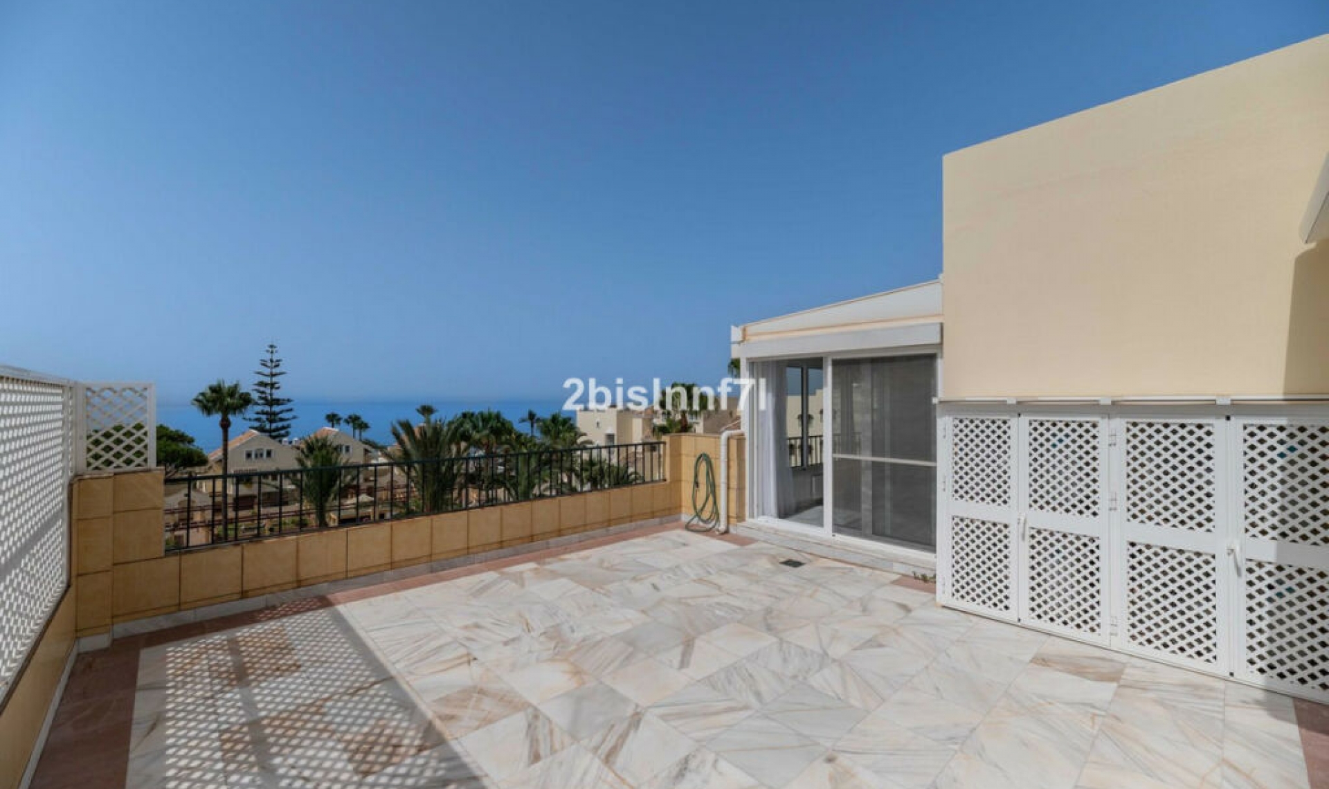 Další prodej - Apartment -
Elviria