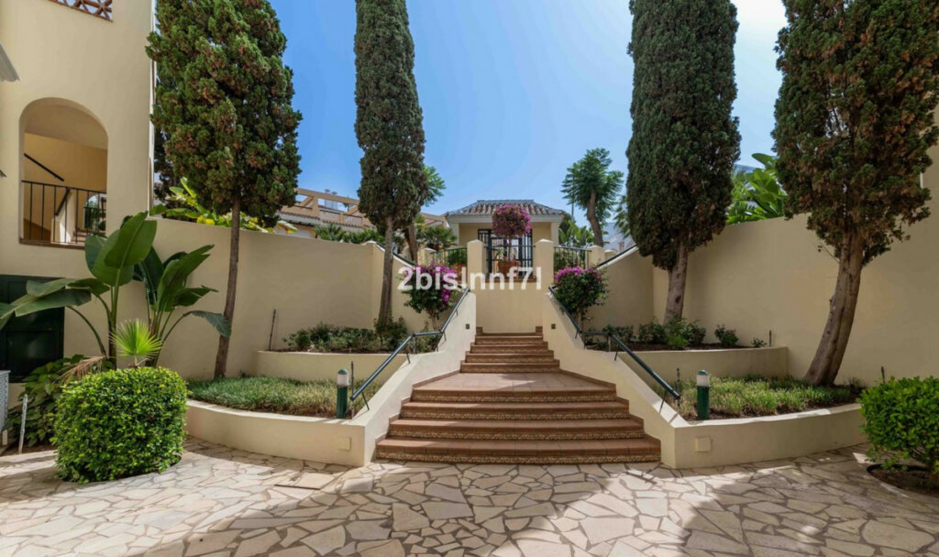 Další prodej - Apartment -
Elviria