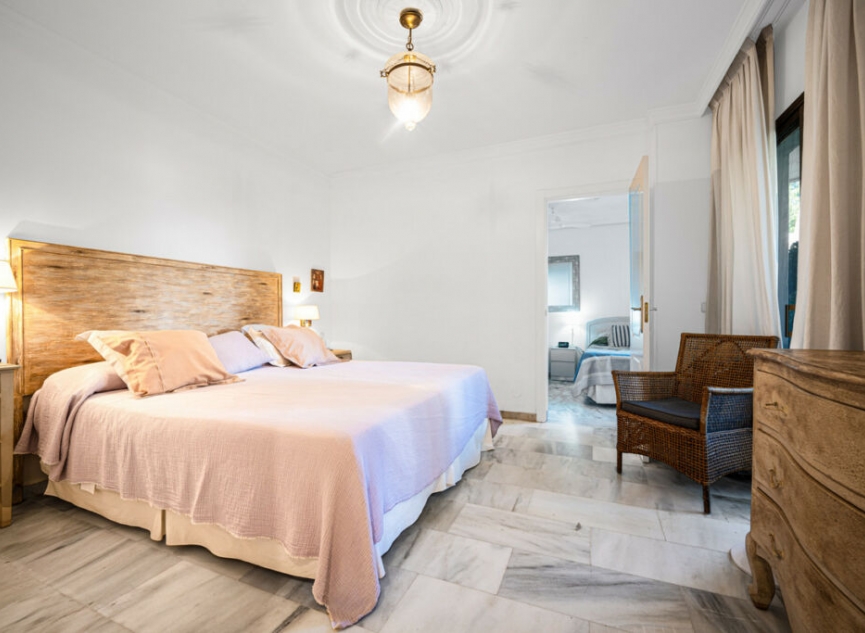 Další prodej - Apartment -
Elviria