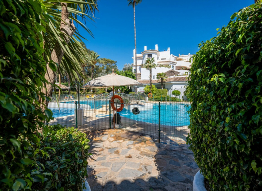 Další prodej - Apartment -
Elviria