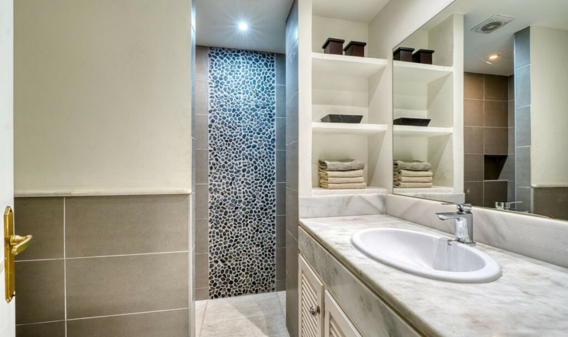 Další prodej - Apartment -
Elviria