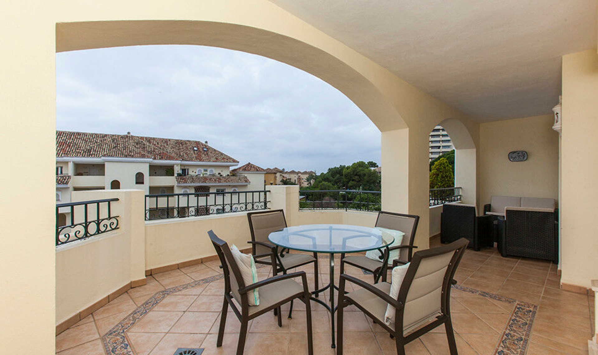 Další prodej - Apartment -
Elviria