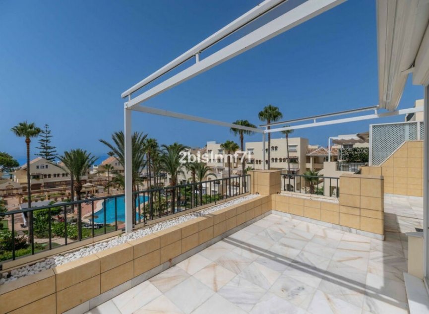 Další prodej - Apartment -
Elviria