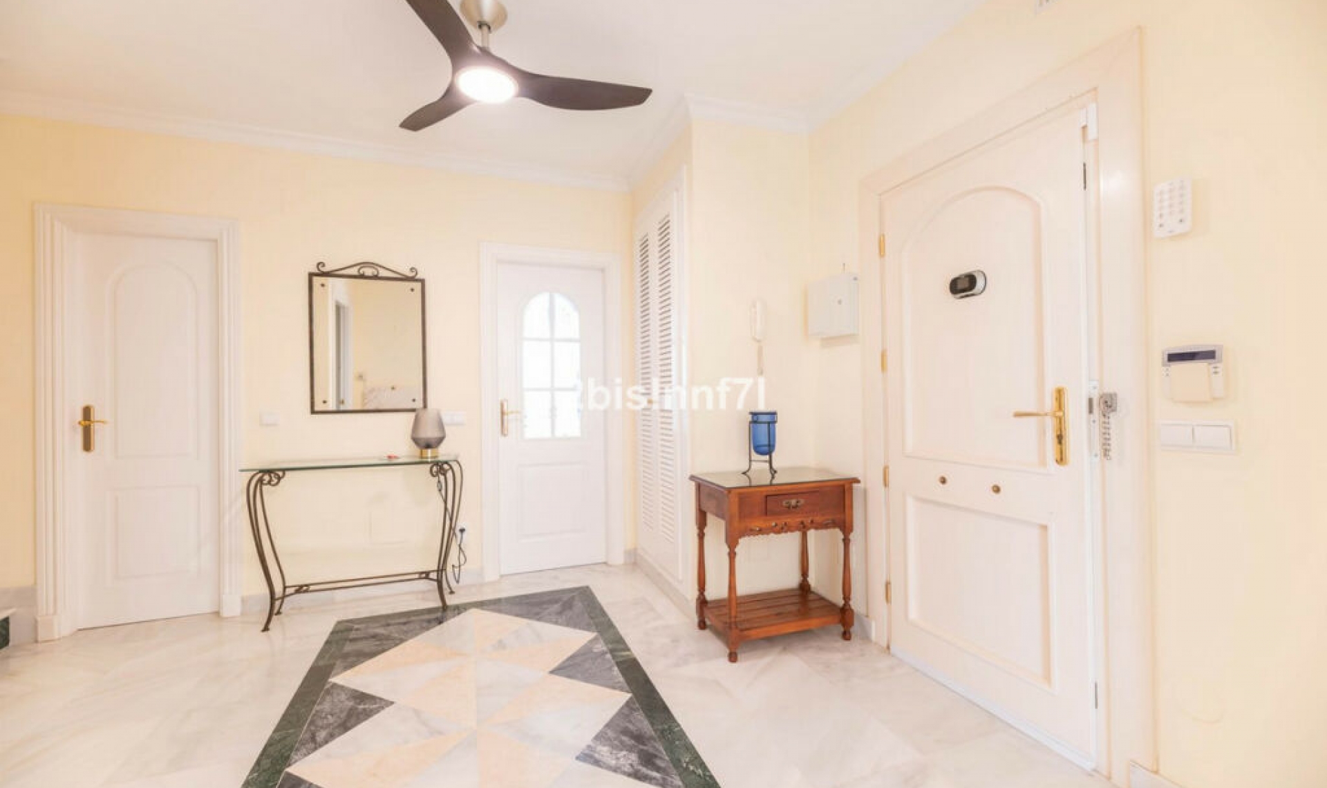Další prodej - Apartment -
Elviria