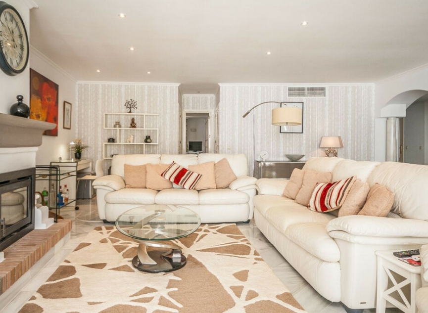 Další prodej - Apartment -
Elviria