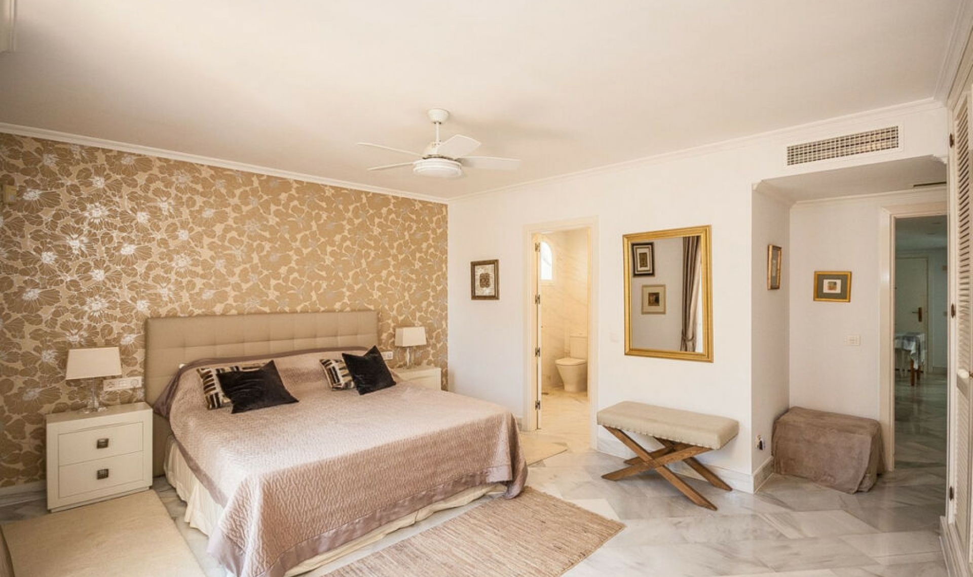 Další prodej - Apartment -
Elviria