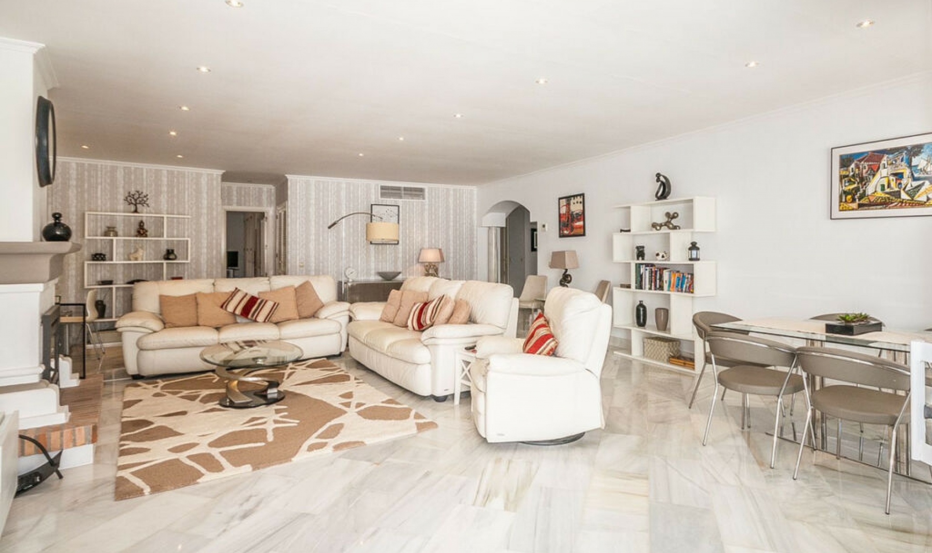 Další prodej - Apartment -
Elviria