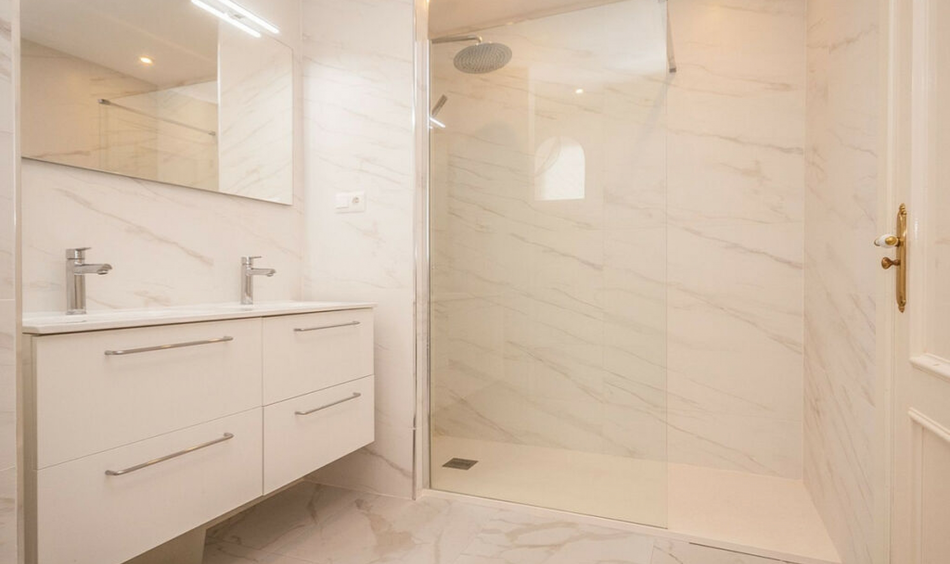 Další prodej - Apartment -
Elviria
