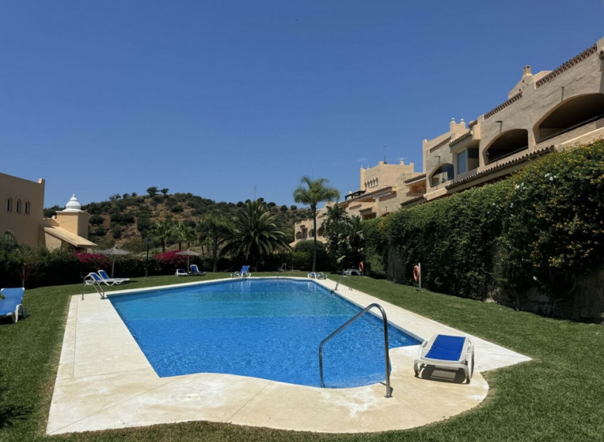 Další prodej - Apartment -
Elviria
