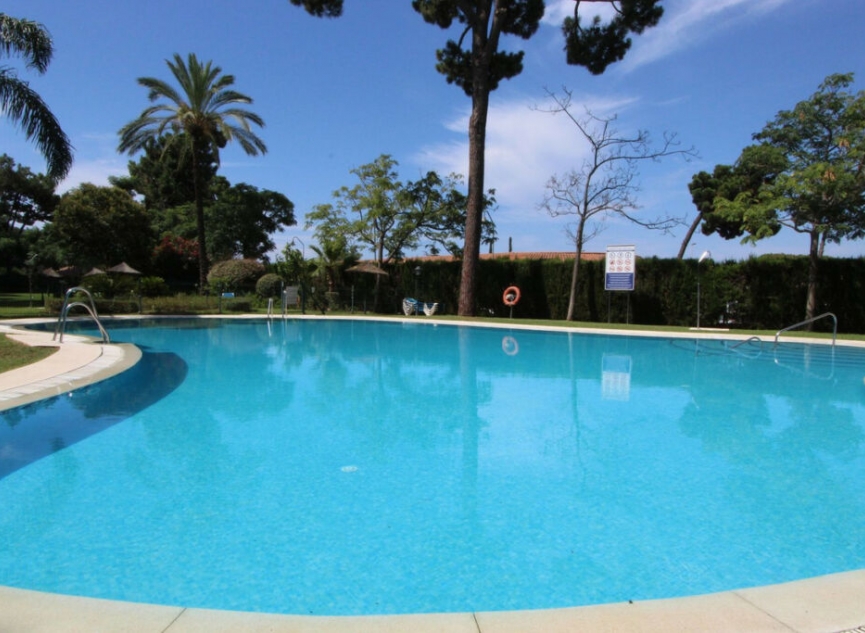 Další prodej - Apartment -
Elviria