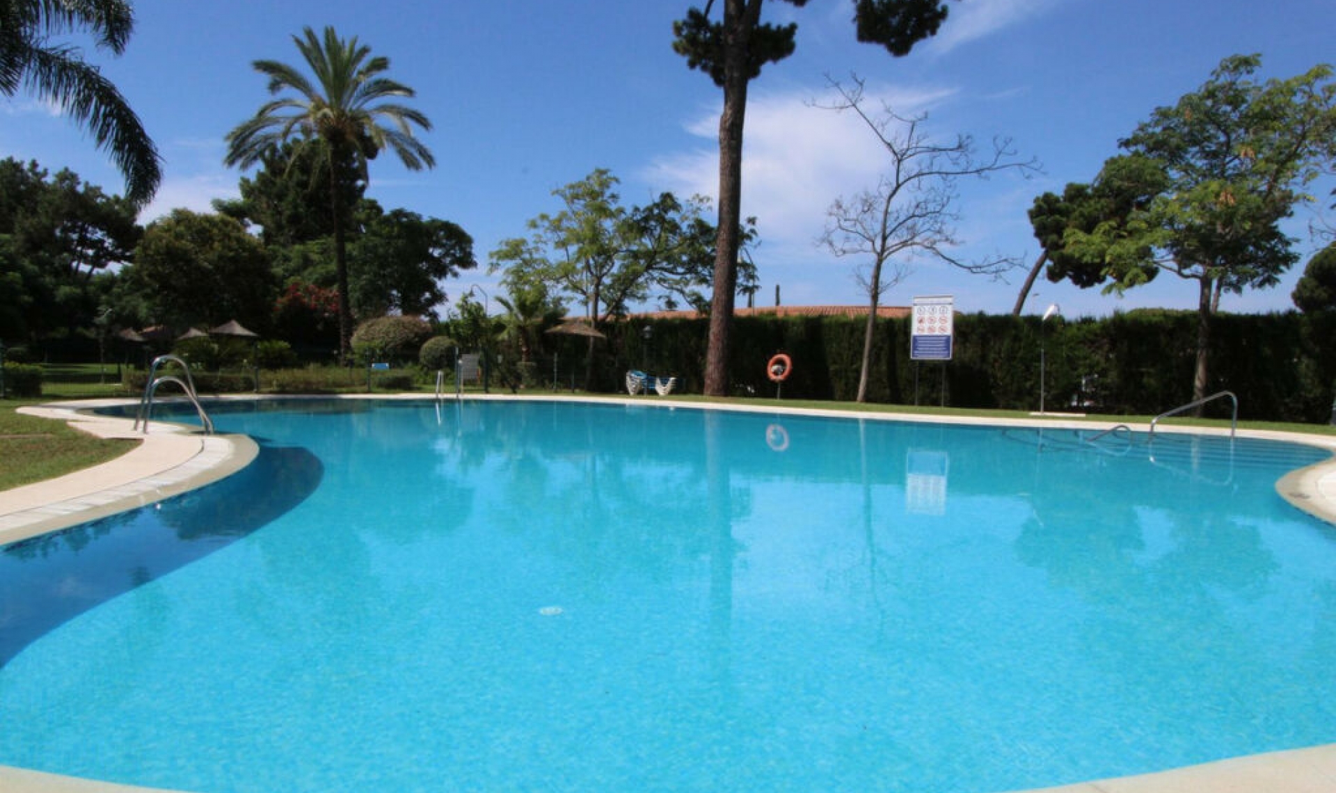 Další prodej - Apartment -
Elviria