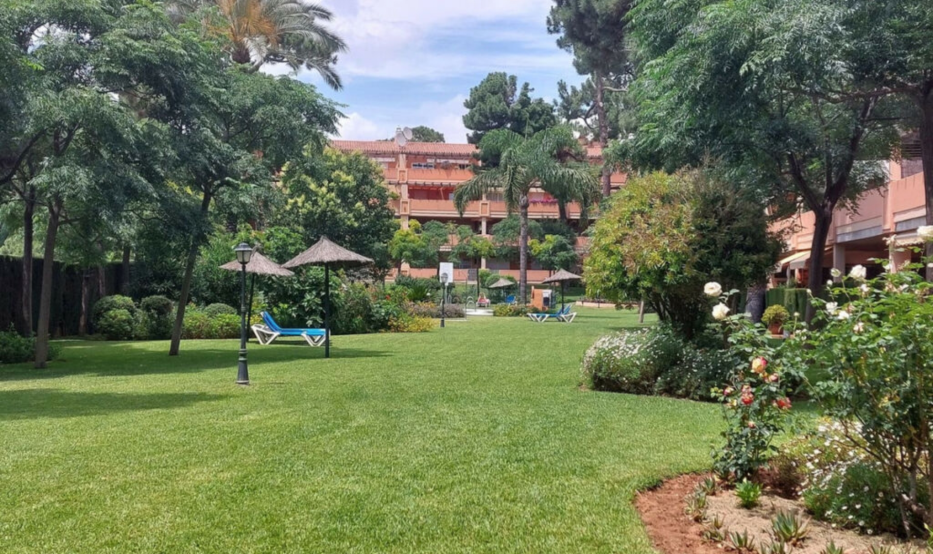 Další prodej - Apartment -
Elviria