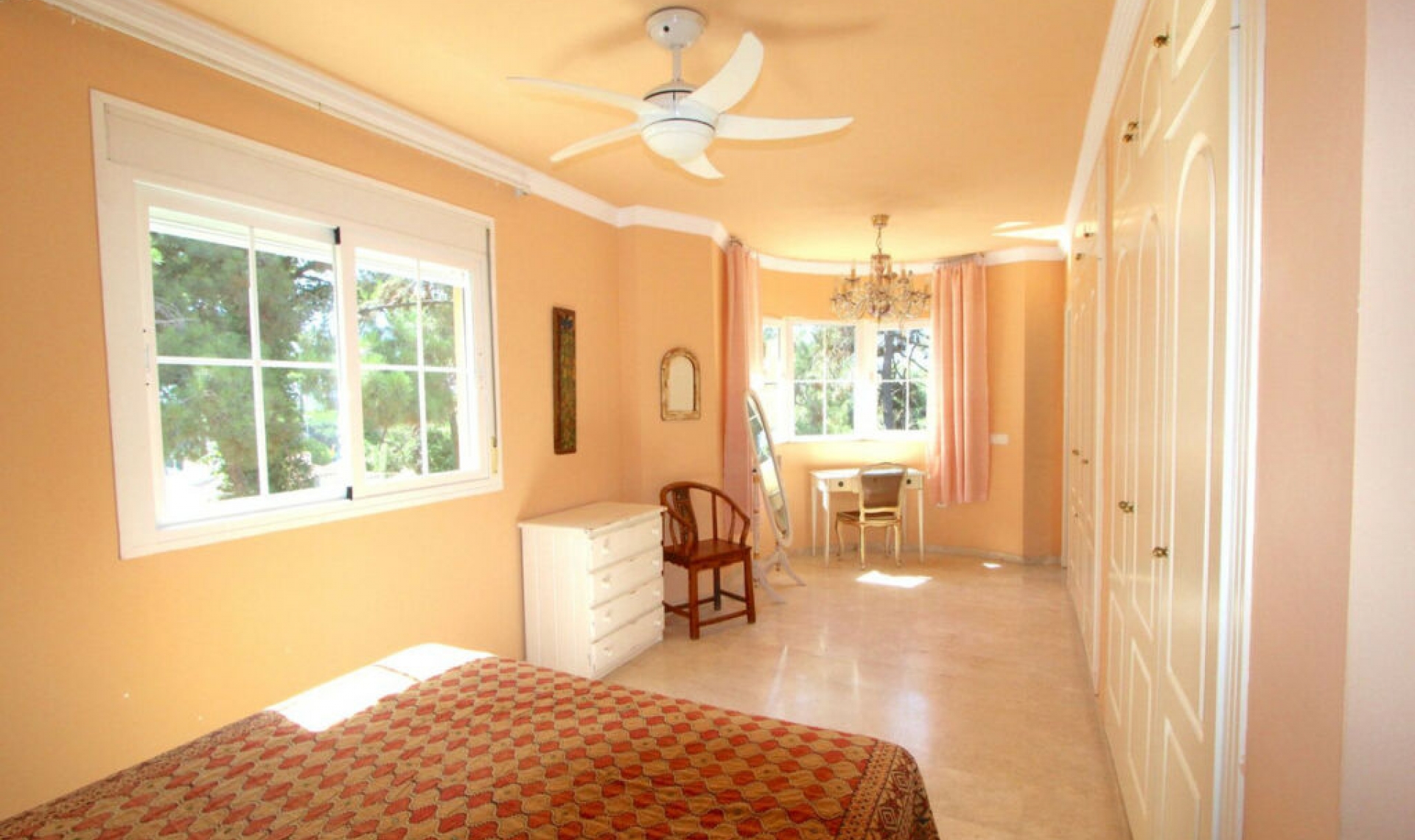 Další prodej - Apartment -
Elviria