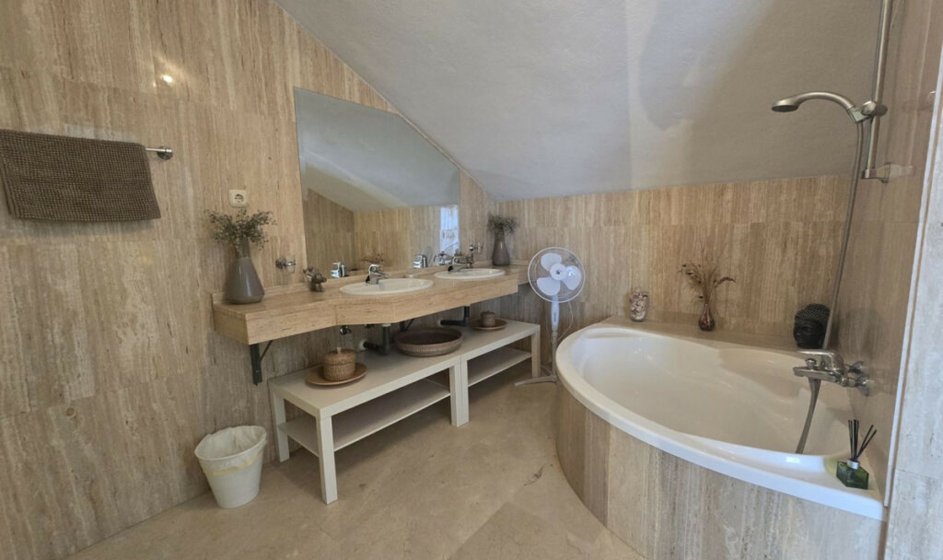 Další prodej - Apartment -
Elviria