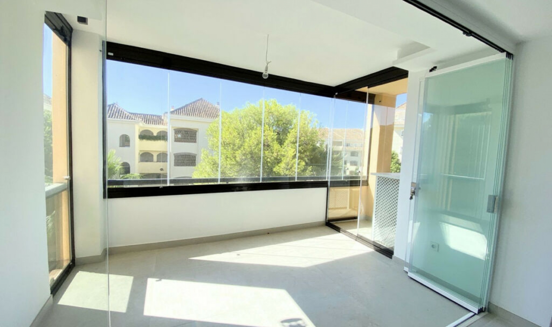 Další prodej - Apartment -
Elviria