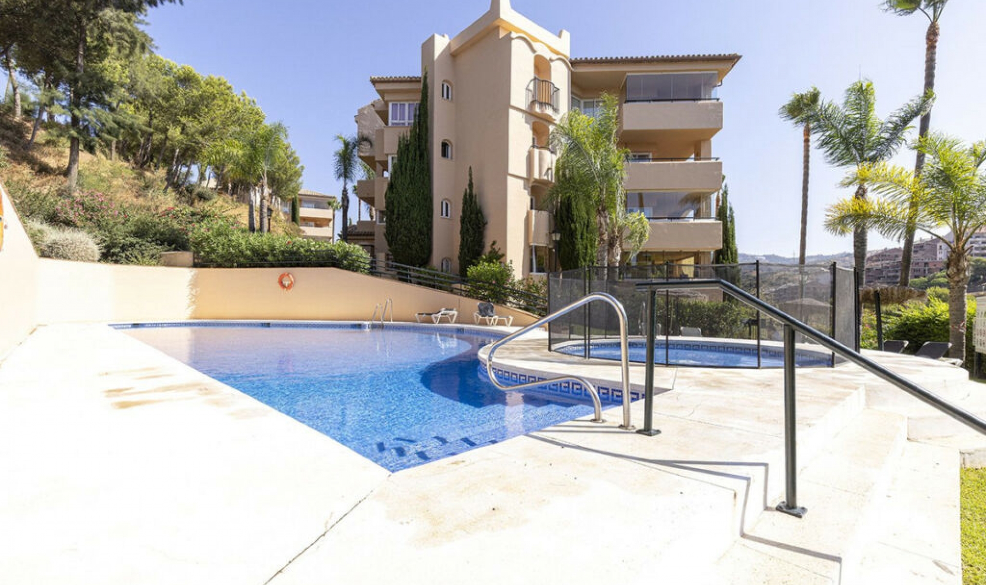 Další prodej - Apartment -
Elviria