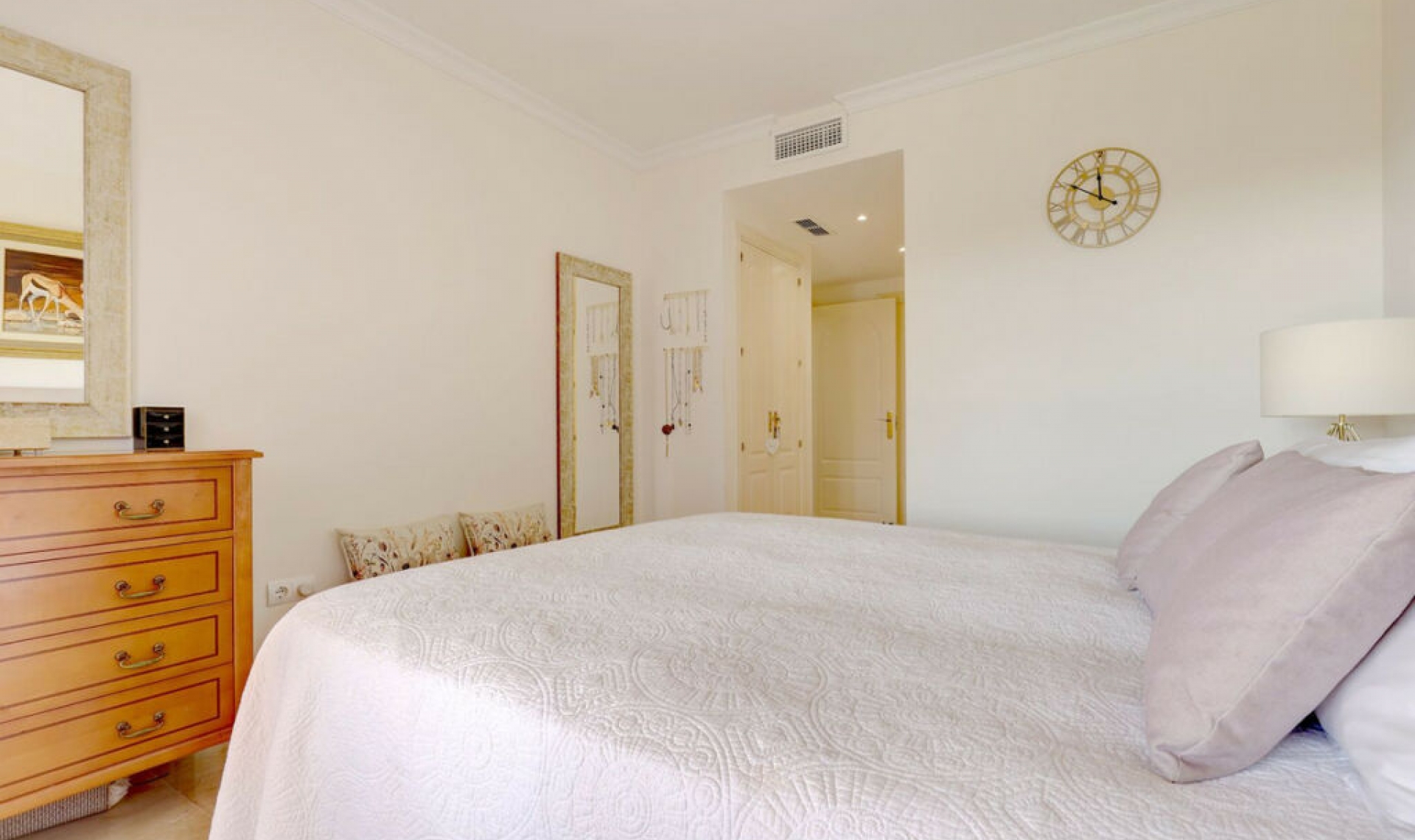 Další prodej - Apartment -
Elviria