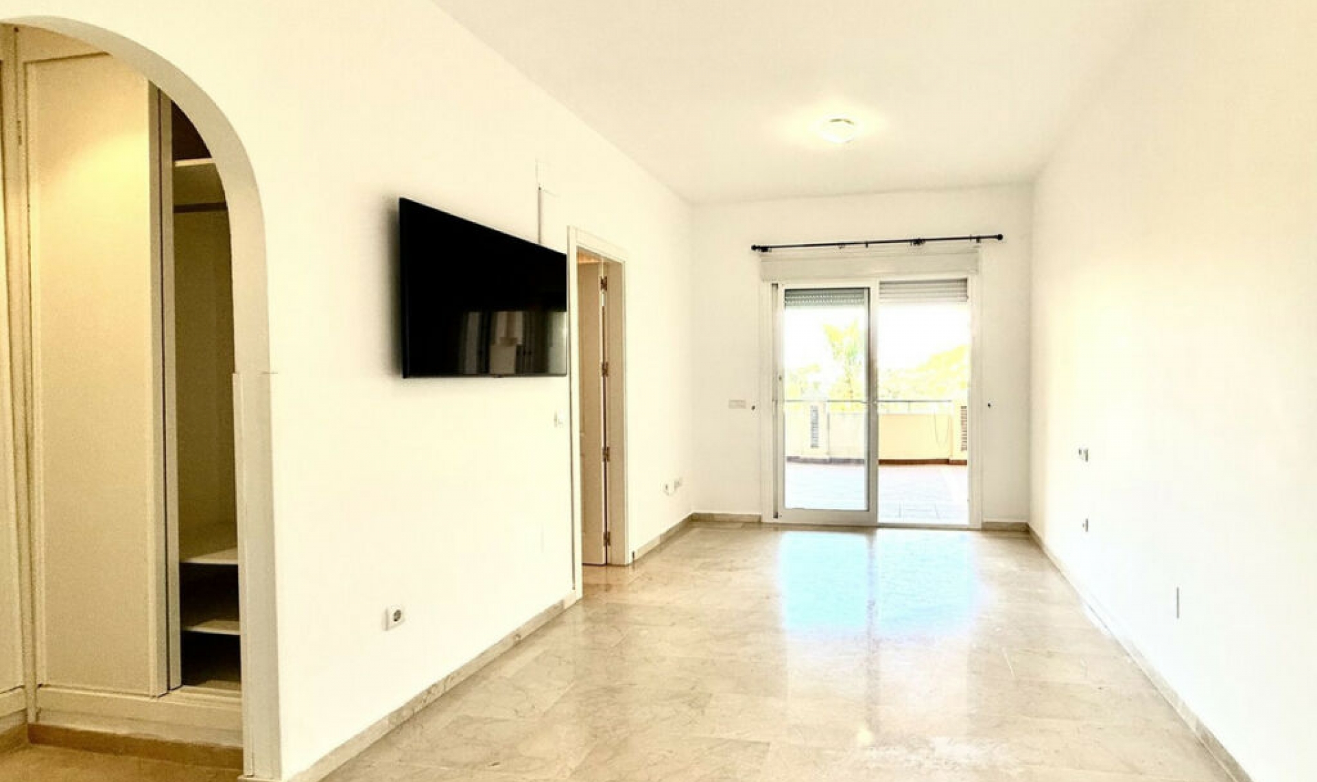 Další prodej - Apartment -
Elviria
