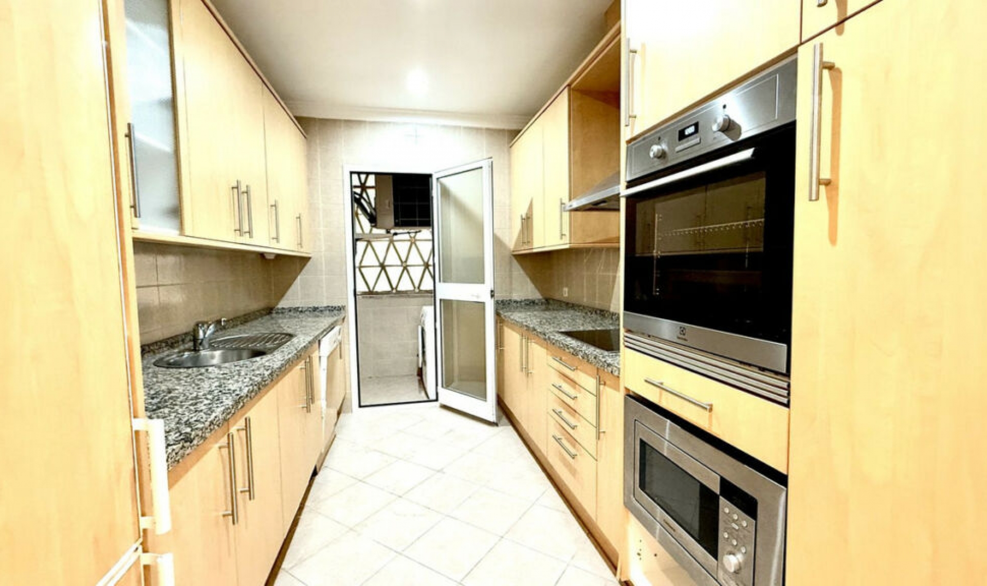 Další prodej - Apartment -
Elviria
