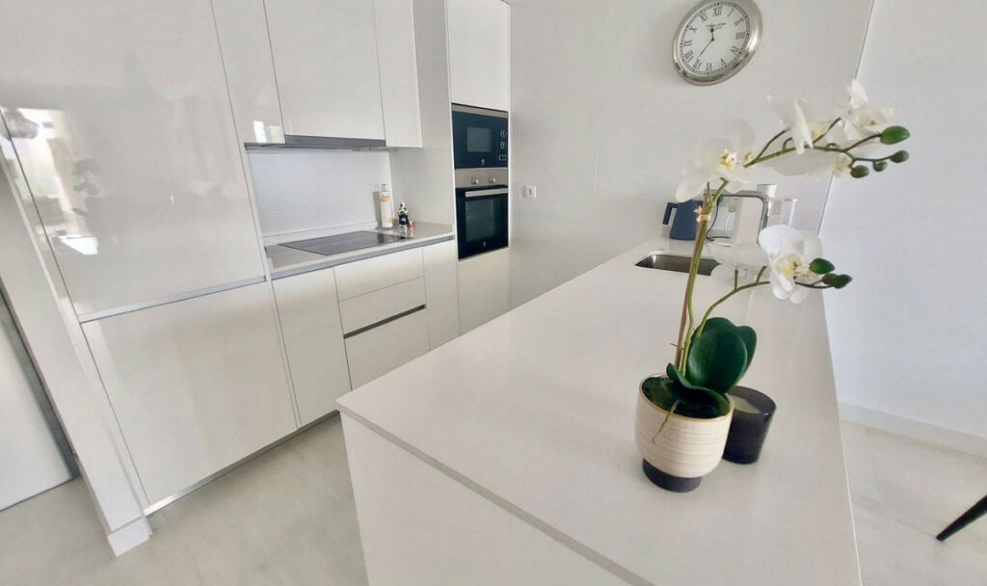 Další prodej - Apartment -
Estepona