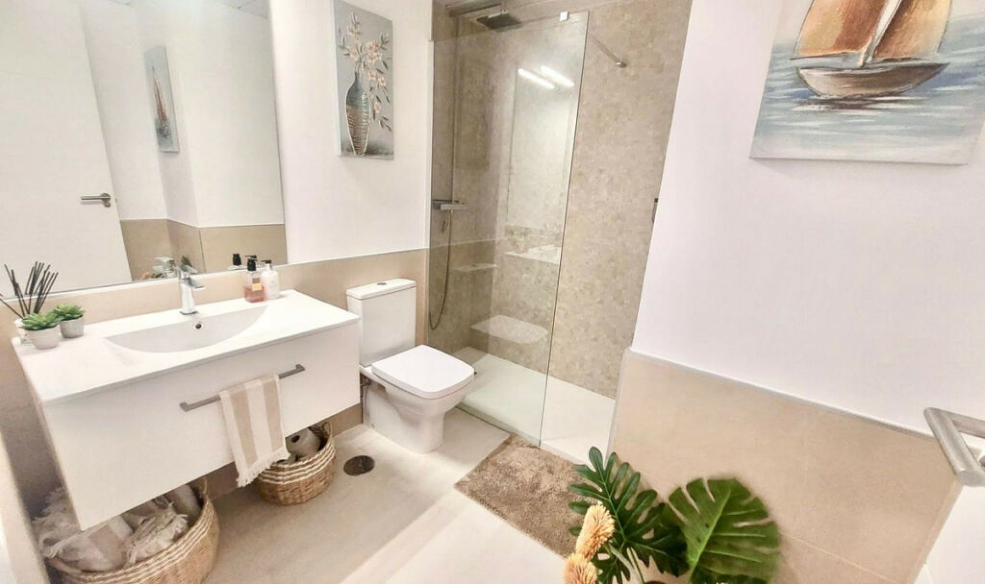 Další prodej - Apartment -
Estepona